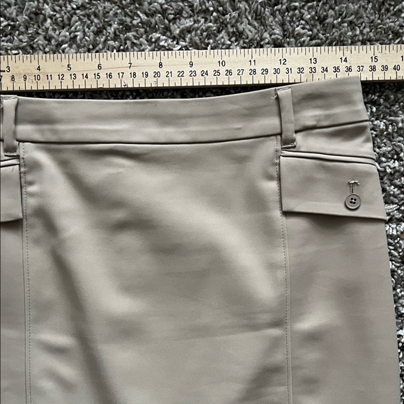 NWOT WHBM Pencil Skirt in CobbleStone (Tan) In Size 4 - Picture 7 of 13